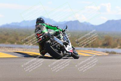 media/Oct-09-2022-SoCal Trackdays (Sun) [[95640aeeb6]]/Turn 9 Backside (120pm)/